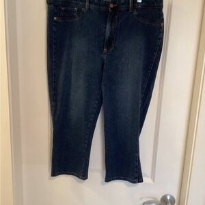 Gloria Vanderbilt Dark Blue Cropped Stretch Jeans